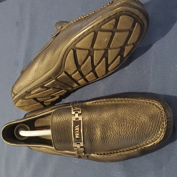 Prada loafers excellent condition - Picture 2 of 4